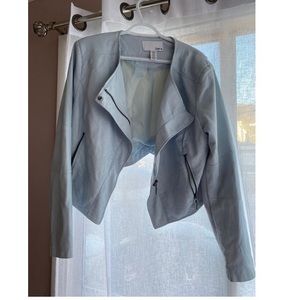 Bar III women’s baby blue faux leather jacket XXL